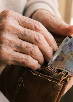 Calcule complete pentru creșterea pensiilor. Noul premier și ministrul Muncii au făcut anunțul