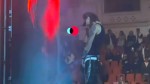 Trapperul Ian cercetat după ce a urinat pe scenă în timpul unui concert la Bucureşti plasat sub control judiciar. A stat 24 de ore în arest