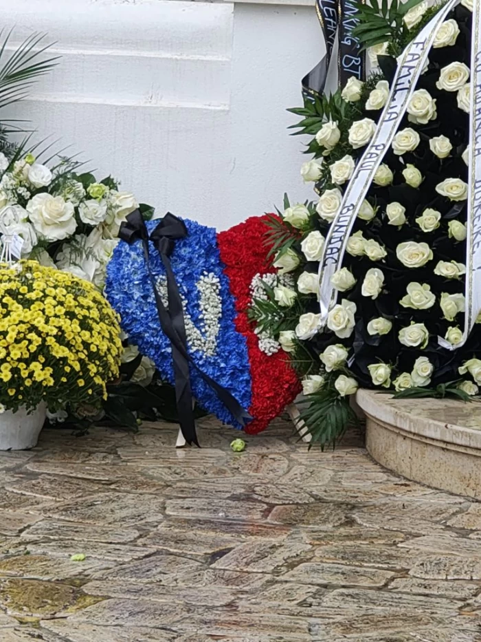 Înmormântarea lui Viorel Păunescu sursă foto: Mediaflux