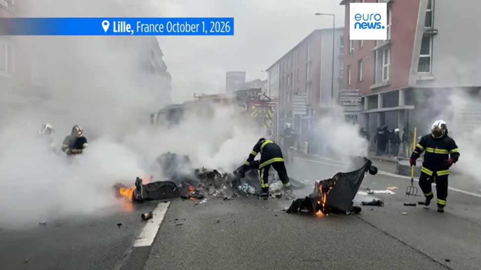Protestele liceenilor din Franța se intensifică și mișcarea se extinde rapid la universități Mii de persoane reținute guvernul condamnă violenţele urbane şi acuză extrema stânga LFI