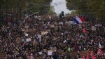 Violenţe în Paris pe timpul nopţii după o serie de proteste relativ paşnice care au avut loc în toată Franţa. Ciocniri între forţele de ordine şi protestatari